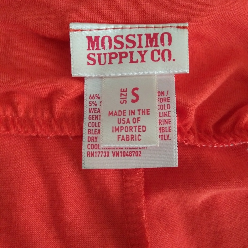 Mossimo - Picture 3 of 4
